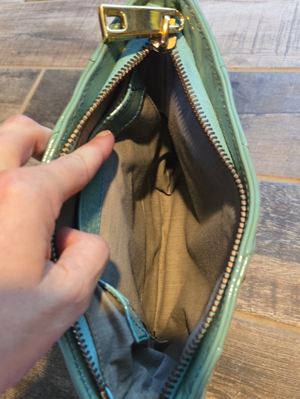 Marc Jacobs Quiled Shoulder Bag - Picture 10 of 16